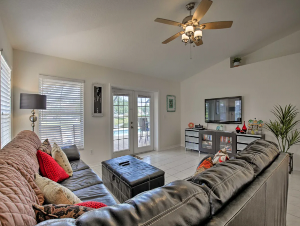 Single Level Bradenton Home with Lanai & Salt Water Pool/Spa