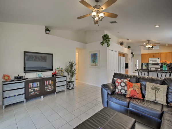 Single Level Bradenton Home with Lanai & Salt Water Pool/Spa
