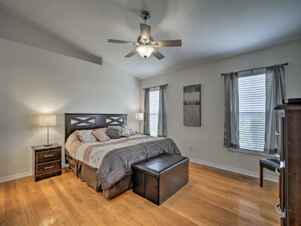Single Level Bradenton Home with Lanai & Salt Water Pool/Spa