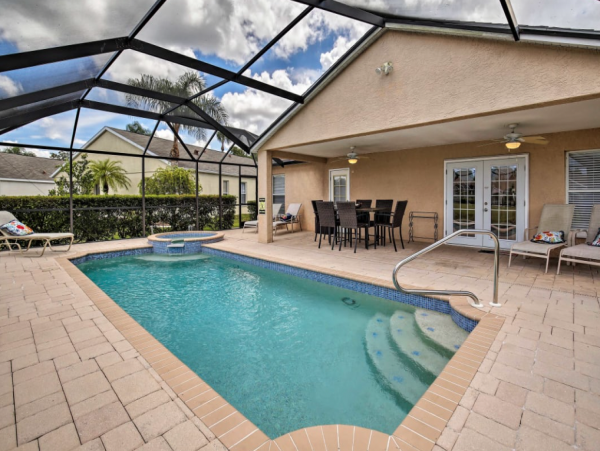 Single Level Bradenton Home with Lanai & Salt Water Pool/Spa