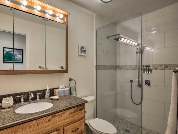 Single Level Bradenton Home with Lanai & Salt Water Pool/Spa