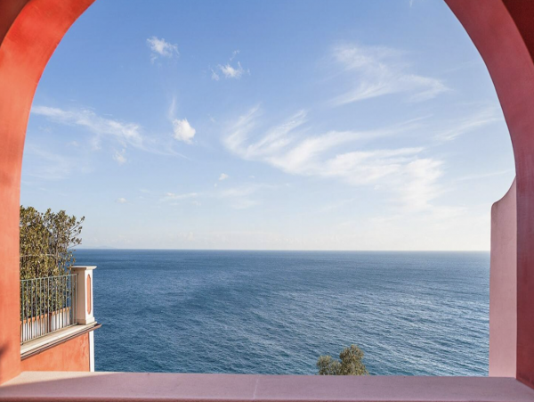Magnificent Luxury 4/5 Bedroom Villa Sea views