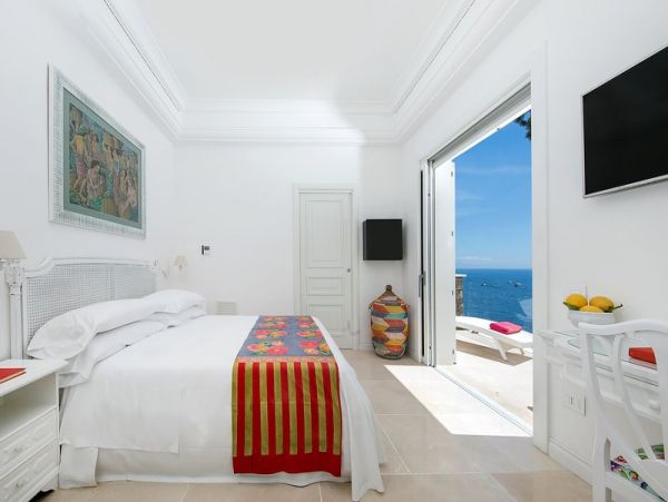 Oceanfront Nerano Vacation Home Six Bedroom