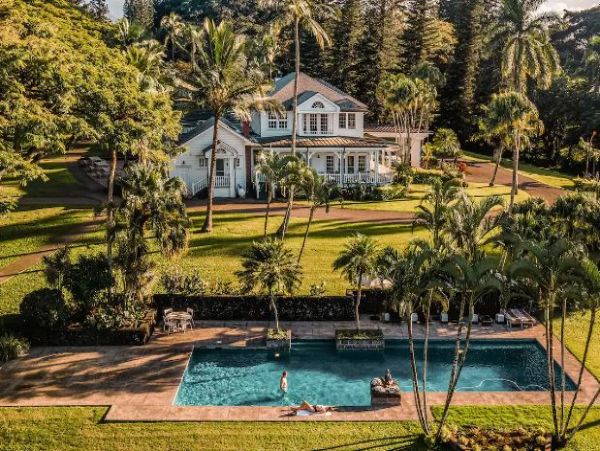 Luxury Haiku Vacation Pool Home Nine Bedroom