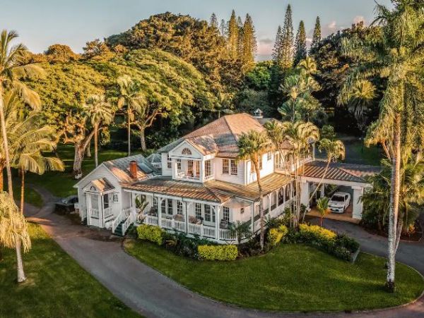 Luxury Haiku Vacation Pool Home Nine Bedroom