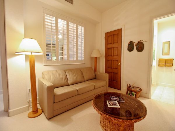 Charming Vacation Condo Close to Beach in Longboat Key