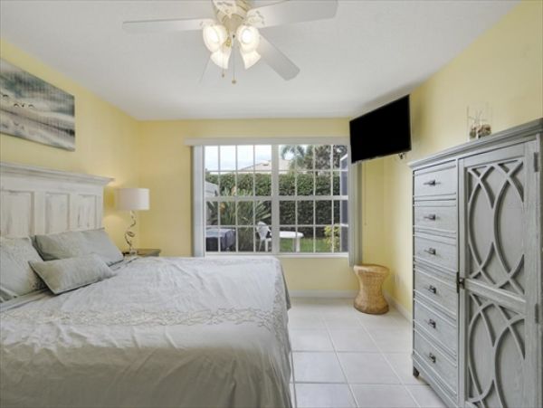 Sarasota Vacation Home Two Bedroom