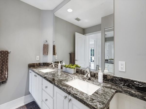 Sarasota Vacation Home Two Bedroom