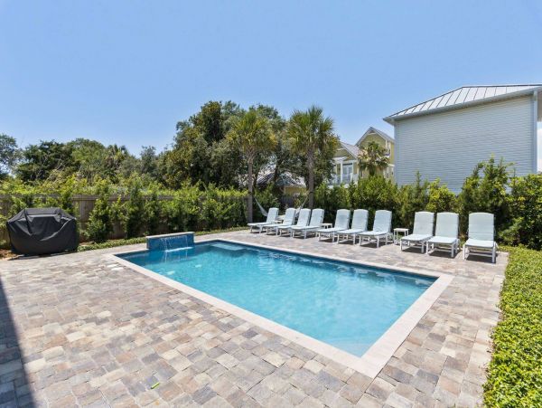 Destin Vacation Pool Home Eight Bedroom Walk to Beach