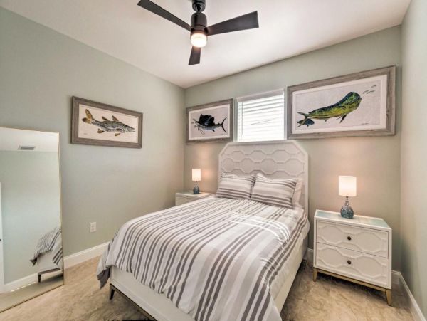 Modern Venice 4 Bedroom Coastal Sleeps 10
