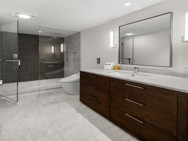 New Luxury Beach Condo on Big Island
