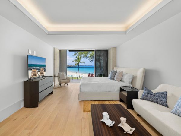 New Luxury Beach Condo on Big Island