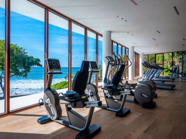 Luxurious Beachfront Vacation Condo in Punta Mita with Amazing Views