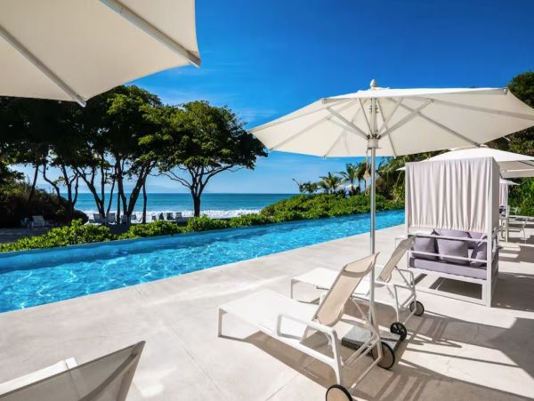 Luxurious Beachfront Vacation Condo in Punta Mita with Amazing Views