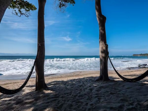Luxurious Beachfront Vacation Condo in Punta Mita with Amazing Views