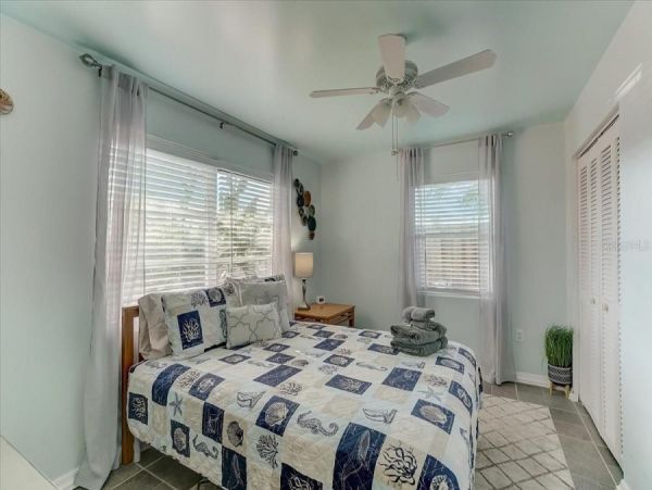 Lovely Sarasota Vacation Coastal with 2 Bedrooms