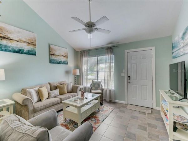 Lovely Sarasota Vacation Coastal with 2 Bedrooms