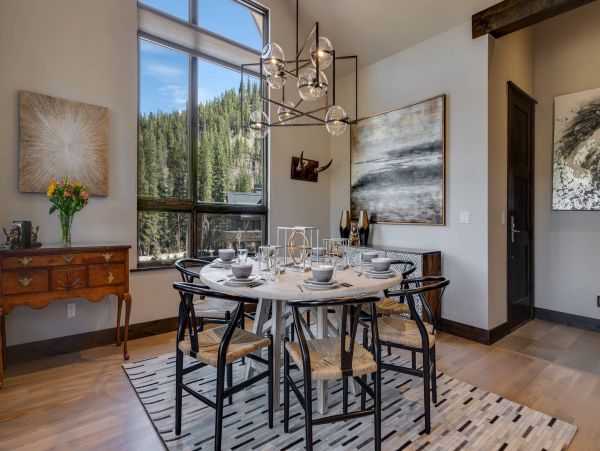 Luxury Vacation Home with Private Hot Tub in Breckenridge with Great Views