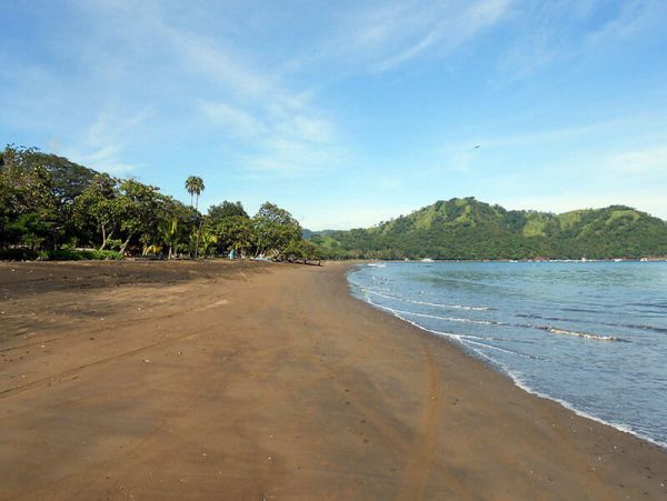Vacation Villa with Private Pool Close to Beach in Tamarindo