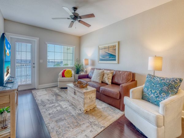 Lovely Indian Rocks Beach Two Bedroom Condo with Bay View