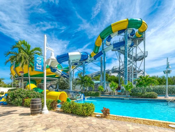 Lovely Indian Rocks Beach Two Bedroom Condo with Bay View