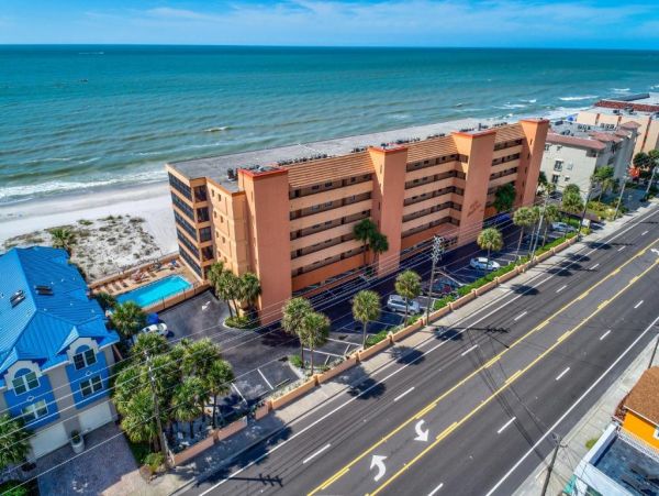 Madeira Beach Vacation Condo Two Bedroom
