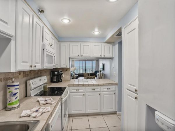Madeira Beach Vacation Condo Two Bedroom