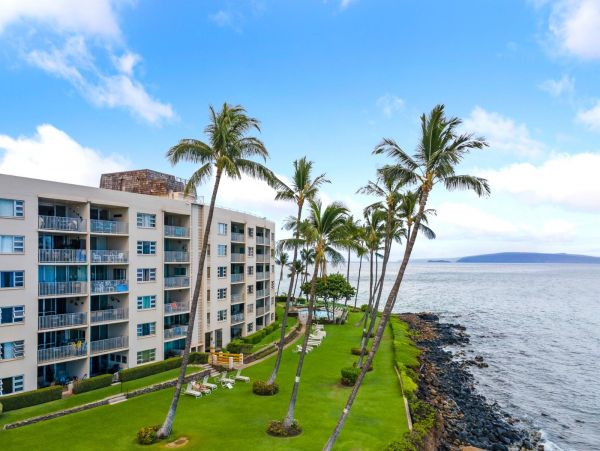 Ocean Views Kihei Vacation Two Bedroom Condo