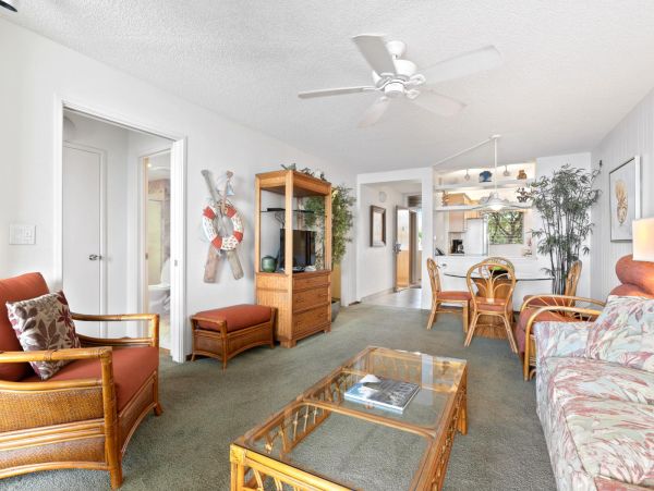 Ocean Views Kihei Vacation Two Bedroom Condo