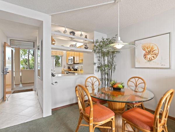 Ocean Views Kihei Vacation Two Bedroom Condo