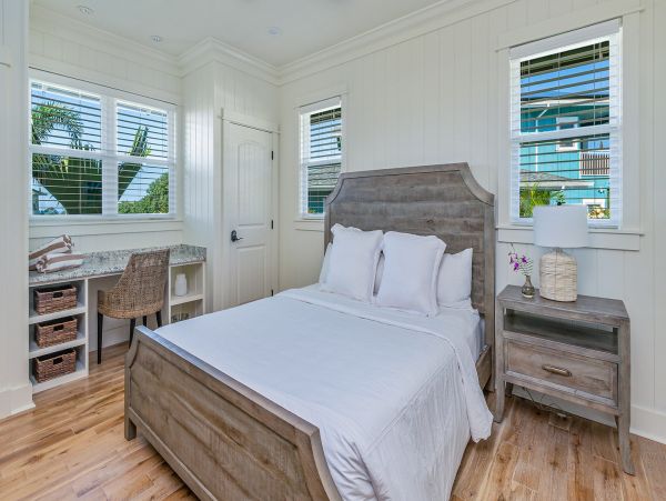 Koloa Luxury Vacation Home with Private Pool and Hot Tub Sleeps 7