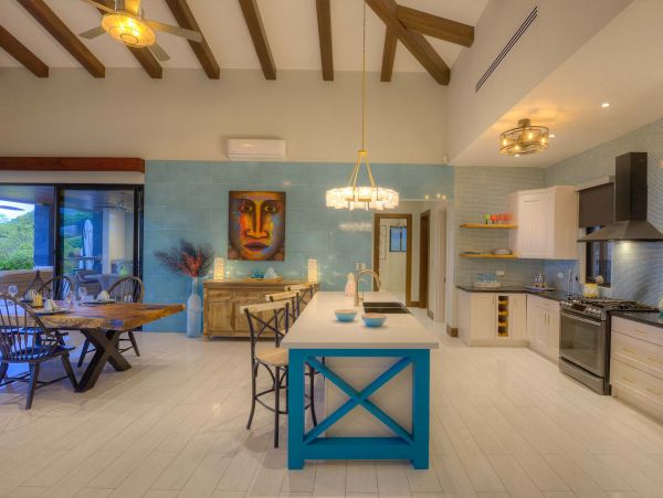 Ocean View 4 Bedroom Vacation Rental Home in Playa Hermosa