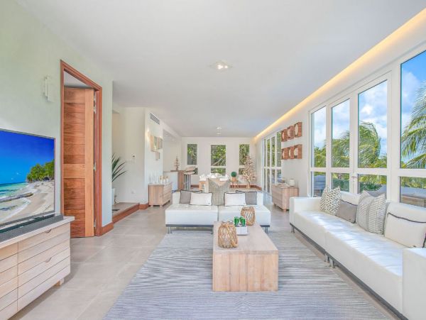 Luxury Vacation Villa in Martinique with Amazing Ocean Views Sleeps 14