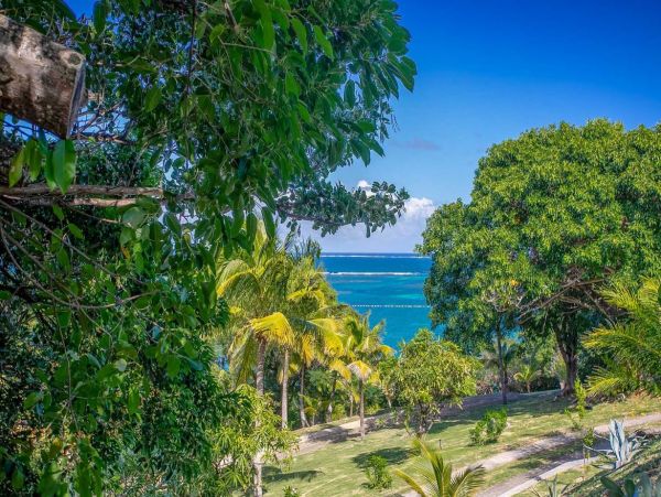 Luxury Vacation Villa in Martinique with Amazing Ocean Views Sleeps 14