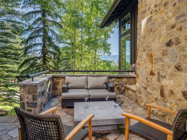 Mountain View Six Bedroom Vacation Home in Edwards