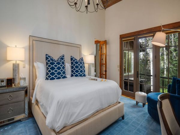 Mountain View Six Bedroom Vacation Home in Edwards