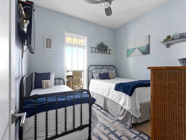 Beautiful Pensacola Beach Vacation Home with Private Pool