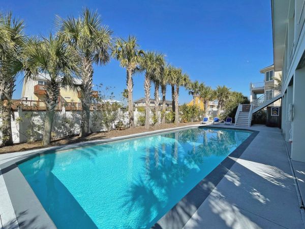 Beautiful Pensacola Beach Vacation Home with Private Pool