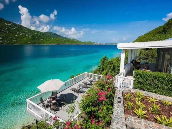 Gorgeous St. Thomas Vacation Home with Private Beach & Pool
