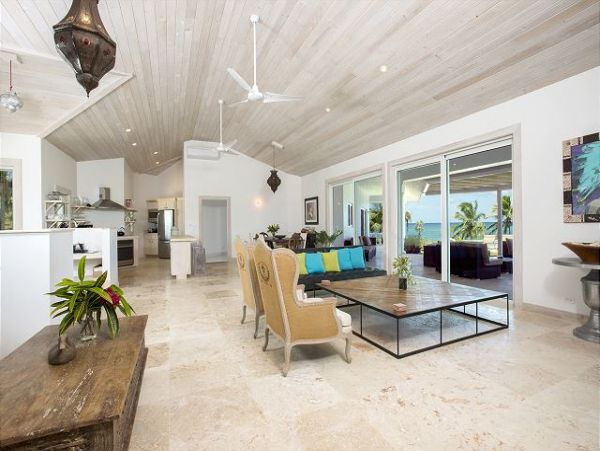 Oceanfront Luxury Vacation Estate in Bahamas Sleeps 16