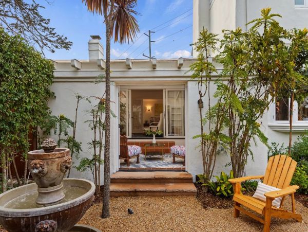 English Cottage Luxury in Montecito