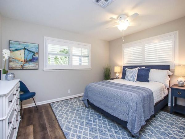 Walk to Beach Three Bedroom Vacation Home in Sanibel