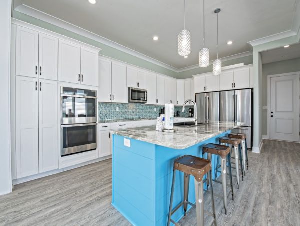 Ten Bedroom Beach Vacation Home in Gulf Shores Sleeps 28