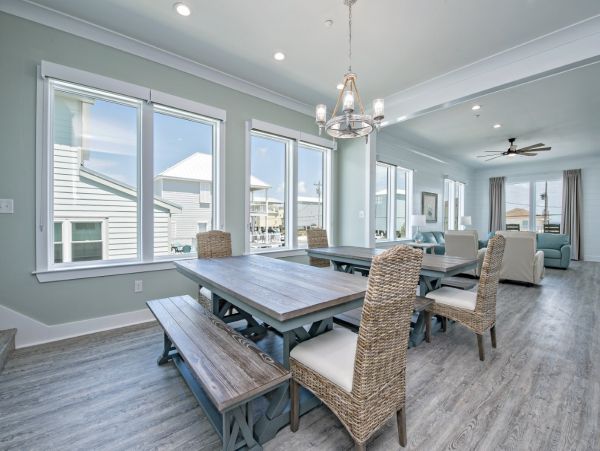 Ten Bedroom Beach Vacation Home in Gulf Shores Sleeps 28