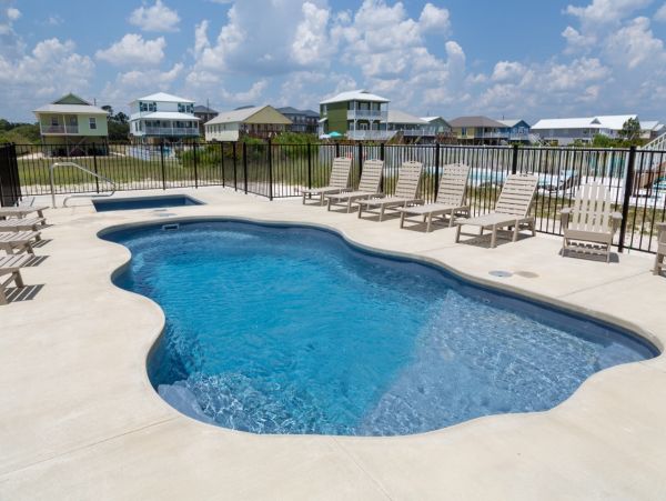 Ten Bedroom Beach Vacation Home in Gulf Shores Sleeps 28