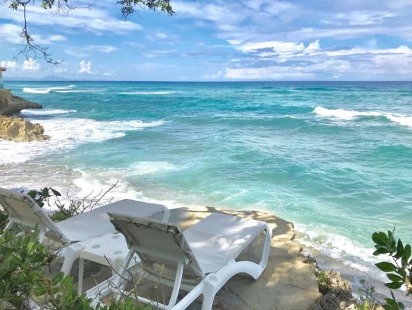 Dominican Republic Oceanfront Five Bedroom Luxury Vacation Home