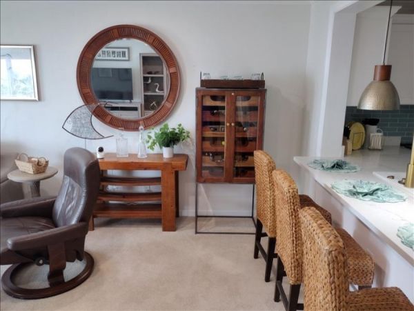 Lovely Two Bedroom Condo with Bay View Sleeps 4
