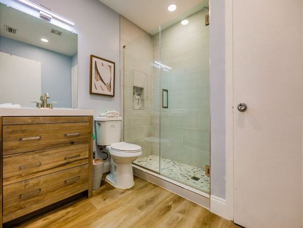 Steps to Beach Sanibel Vacation Condo Two Bedroom