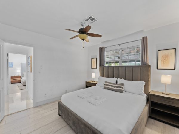 South Florida Waterfront Vacation Rental  7-Bedroom Luxury Villa with Private Pool
