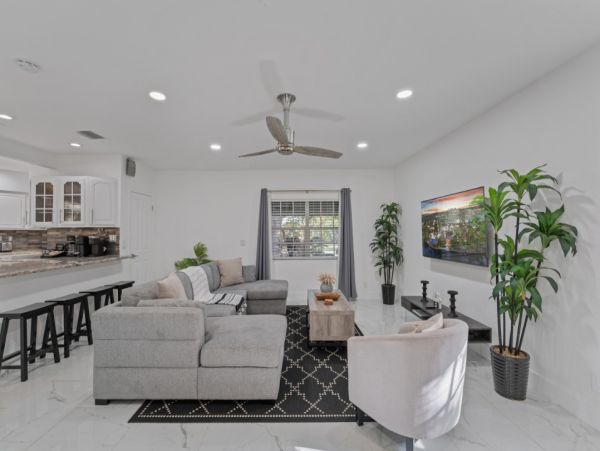 South Florida Waterfront Vacation Rental  7-Bedroom Luxury Villa with Private Pool